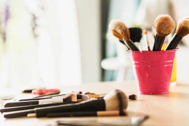 各种专业化妆刷图片下载