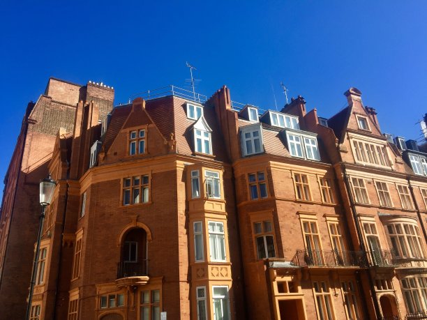 一排连接起来的房子图片下载