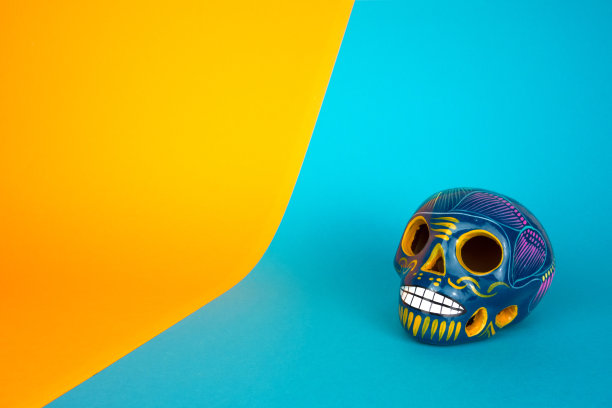 创意和最小的死亡日或万圣节布局。图片下载