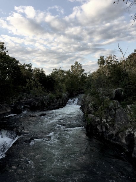 中国河图片下载