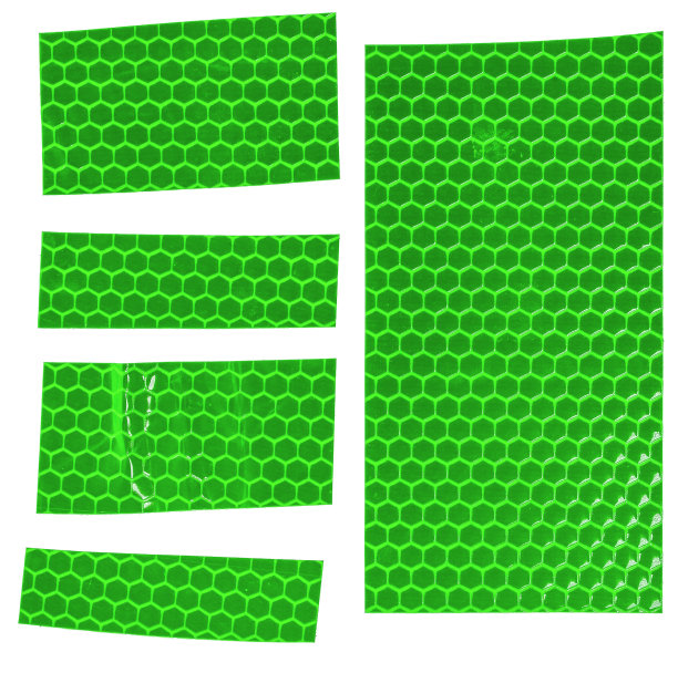 一块块光滑的胶布贴在白色的背景上图片下载