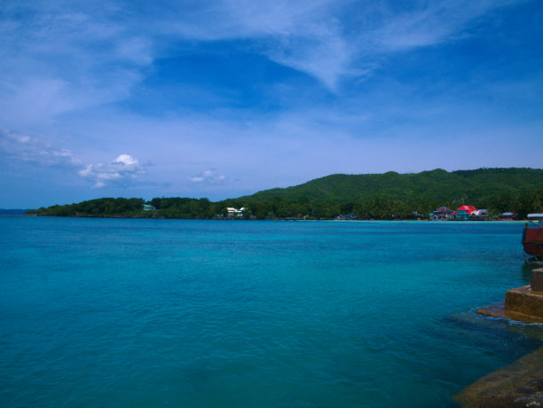 锡基霍尔港的宁静图片下载