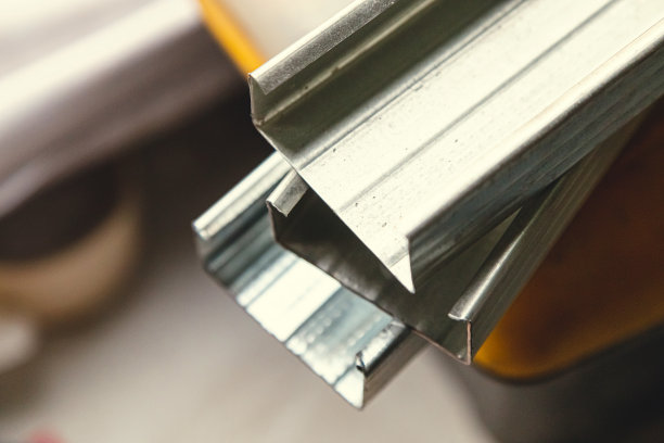 室内金属天花板型材图片下载