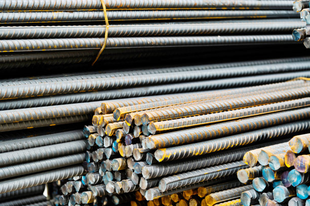 一堆钢筋图片下载