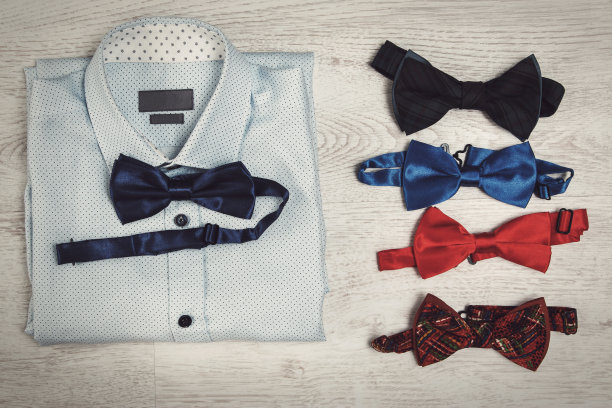 衬衫和不同的领结图片下载