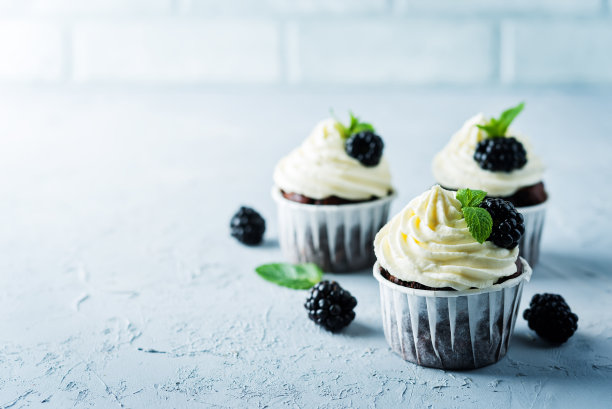 脉搏(Pulse)是衡量一张照片受欢迎程度的分数(满分为100分)。Pulse是由一个算法计算出来的，它是唯一的500px，基于你的照片在社区的喜欢和活动。脉冲算法的设计是为了促进日常e图片下载