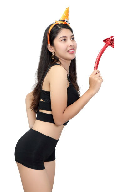 女人在女巫图片下载