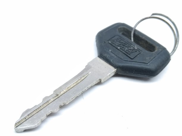 自行车钥匙的图片孤立在白色的背景图片下载