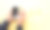 男手演示更换钢化玻璃防护罩或用手机遮屏的薄膜。保护的概念图片下载