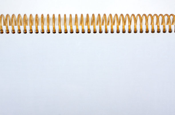 空白螺旋笔记本背景图片下载