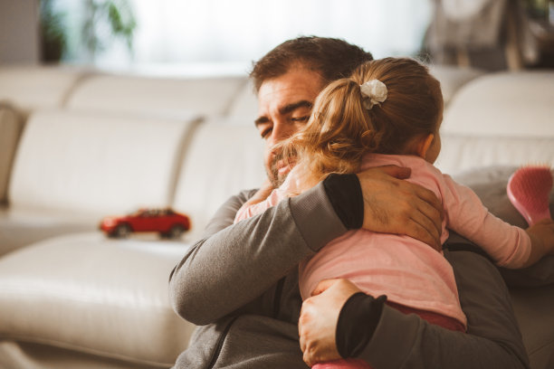 他想要的就是现在在他的怀里图片下载