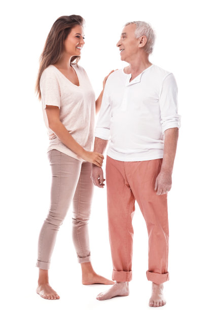 美丽的女人和她年迈的父亲图片下载