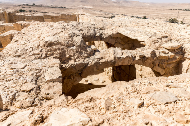 阿夫达特住宅建筑遗址，位于以色列犹太沙漠的香料之路上，已被联合国教科文组织列入世界遗产名录图片下载
