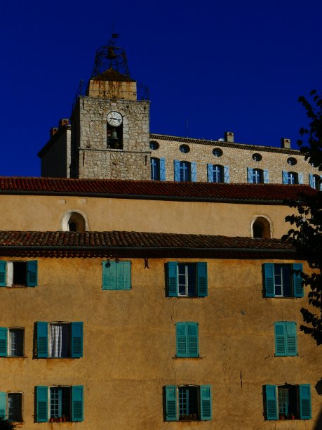 Cipieres，阿尔卑斯山的一个村庄图片下载