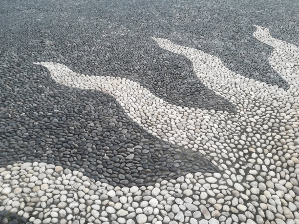 路面地面与太阳白色的黑色石头图片下载