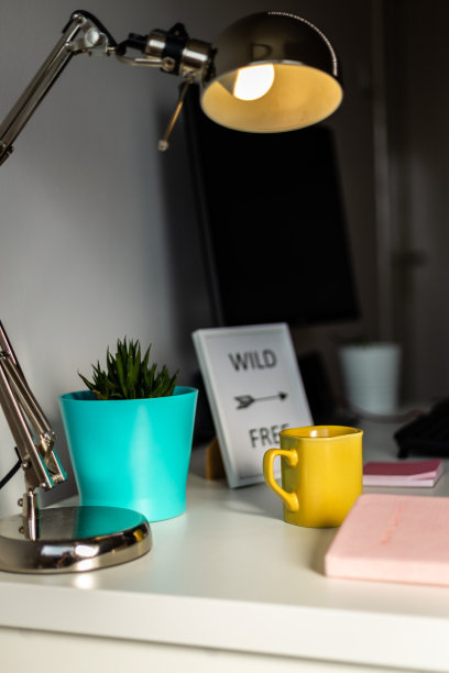 周一早上的工作动力图片下载