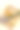 新鲜液体蜂蜜在玻璃罐中与一个木制的蜂蜜勺。健康糖营养概念图片下载