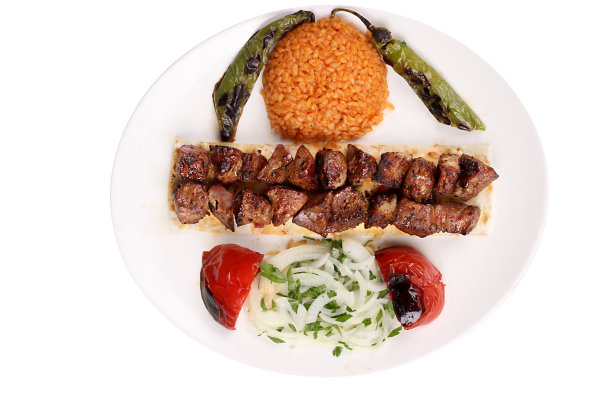 特色和著名的火鸡烧烤照片为您的餐厅和酒店菜单arnavut ciger新鲜的肝脏烧烤图片下载