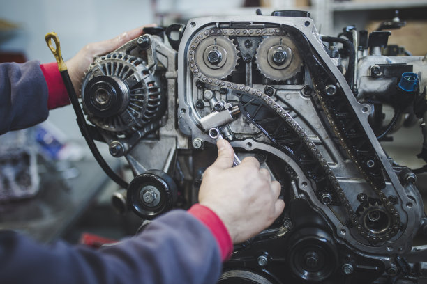 汽车发动机维修图片下载