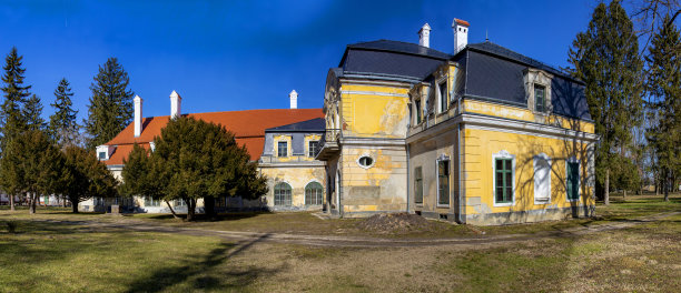 somsich乡村城堡遗址图片下载