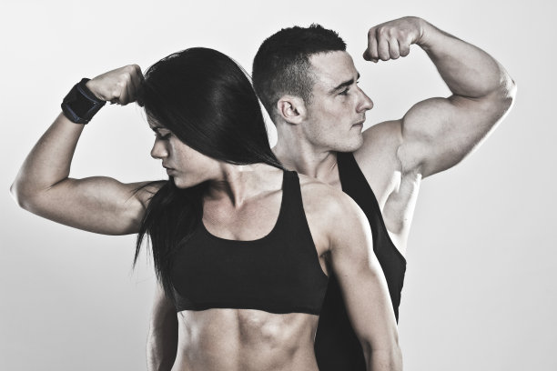 两个健美运动员图片下载