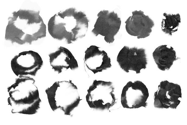 模糊的黑色抽象手绘墨水圈上的白色背景图片下载