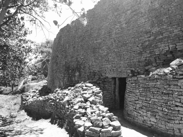 进入大津巴布韦的“国王之家”图片下载