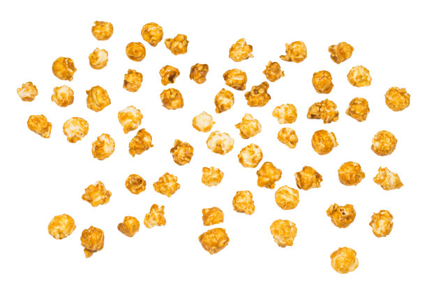 焦糖爆米花孤立在白色背景。图片下载