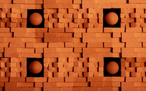 背景橙色四个点图片下载