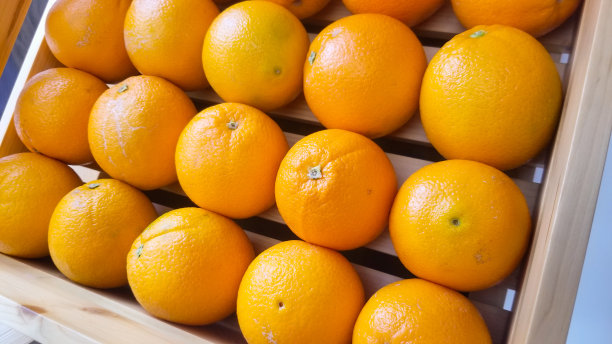 盒子里的橘子图片下载