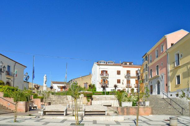 去古老的意大利村庄旅游图片下载