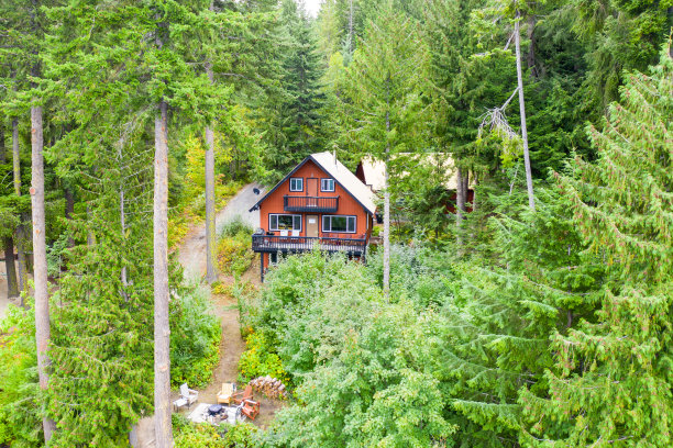 湖上小屋图片下载