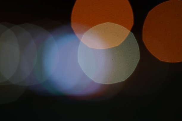 色彩斑斓的散景街图片下载