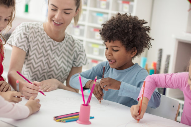 让每个人都画他喜欢的。图片下载