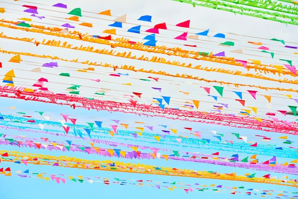 彩旗街道装饰图片下载