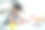 亚洲学前儿童用一种颜色来做作业，图片下载