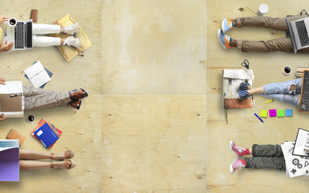 员工的团队精神，创造性和友好的氛围图片下载