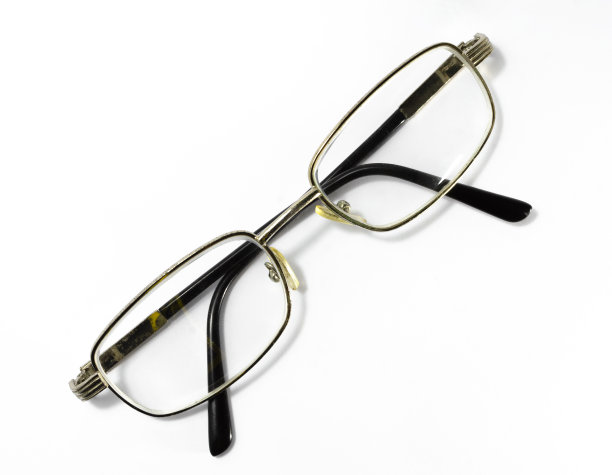 经典眼镜和使用。顶视图上的白色背景图片下载