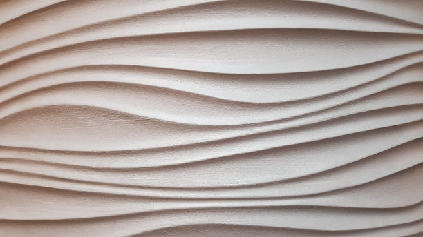 石膏纹理。波浪的背景。墙壁或嵌板的内部装饰。白色背景的抽象波浪。抽象图案，波浪式现代，几何背景层重叠图片下载