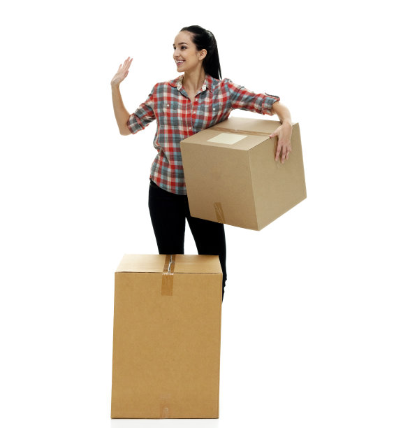 全长/一人/正面视图18-19岁的成年人美丽的黑发/长发/马尾辫高加索女性/年轻女性站在白人背景谁是微笑/快乐/愉快/凉爽的态度和问候图片下载