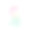 小女婴穿着绿色睡衣坐着，抱着牙环。图片下载