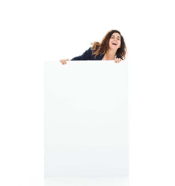 一个人/全长/正面视图/看镜头的30-39岁的成年人美丽的卷发/长头发拉丁美洲和西班牙裔种族/波多黎各种族的女性/年轻女性商人/商人站着图片下载