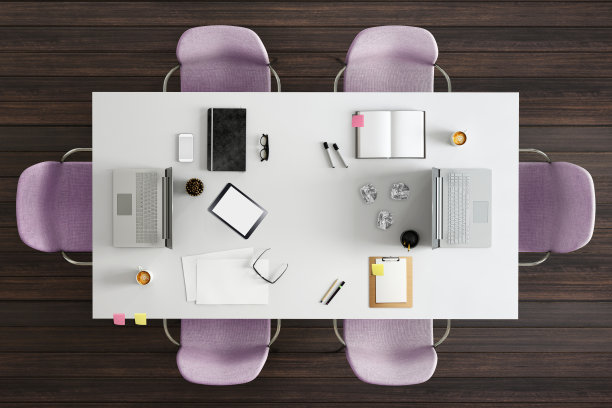 俯视图在大团队办公桌图片下载