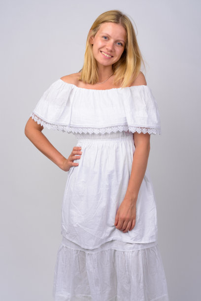 肖像快乐年轻美丽的女人微笑图片下载