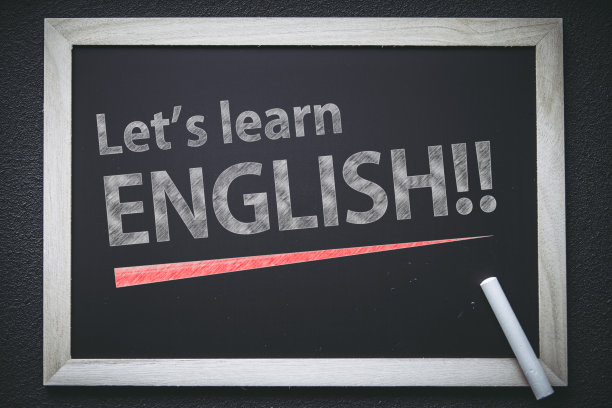 写在黑板上的英文图像图片下载