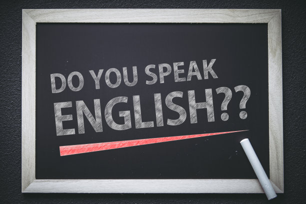 写在黑板上的英文图像图片下载