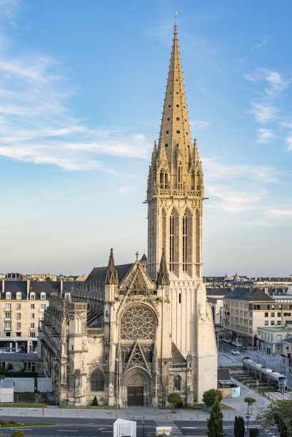 卡昂的圣佩德罗教堂图片下载