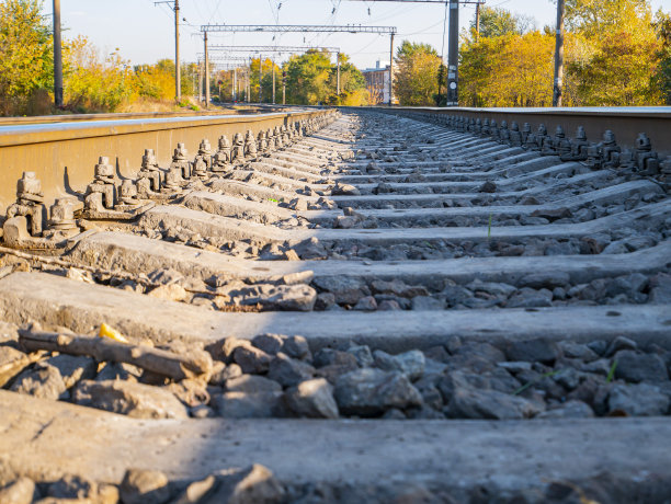 火车运行用的铁轨。图片下载