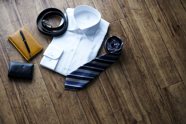 一个商人的时装项目的镜头图片下载