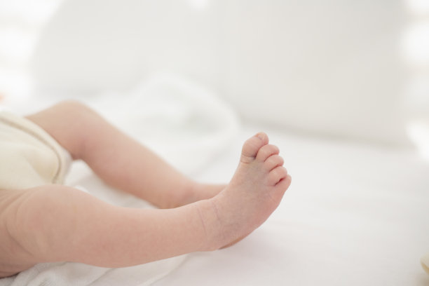 新生儿的脚图片下载